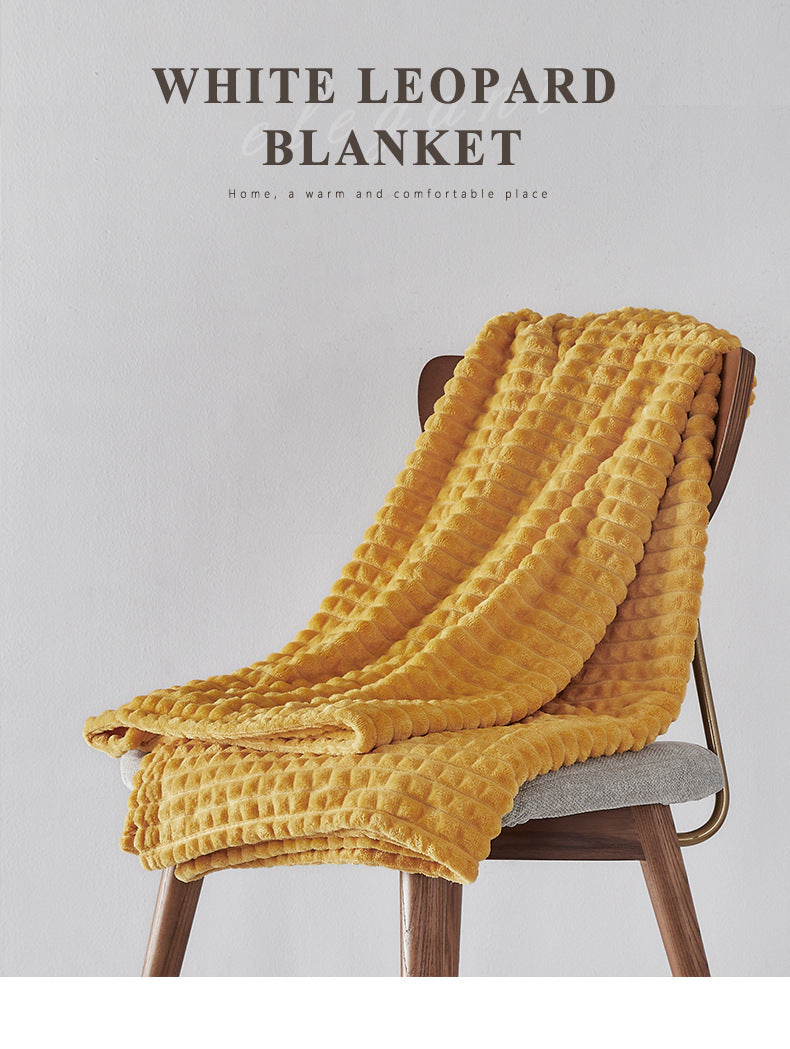 Flannel Plaid Blanket Soft Comfortable And Warm Nap Blanket