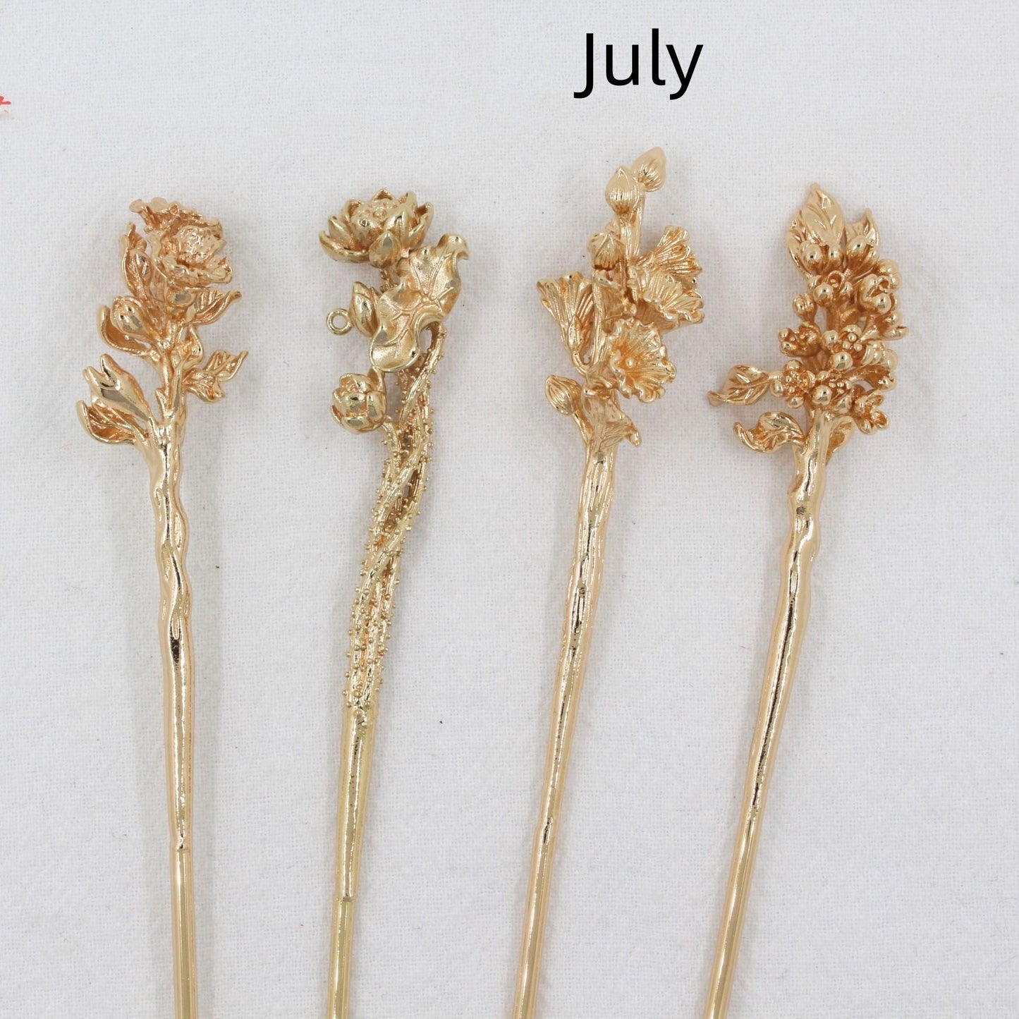 Antique Material Flower Season Hairpin