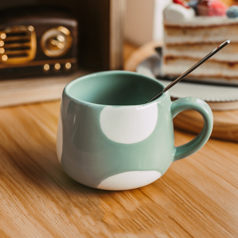 Simple Household Drinking Mug With Spoon