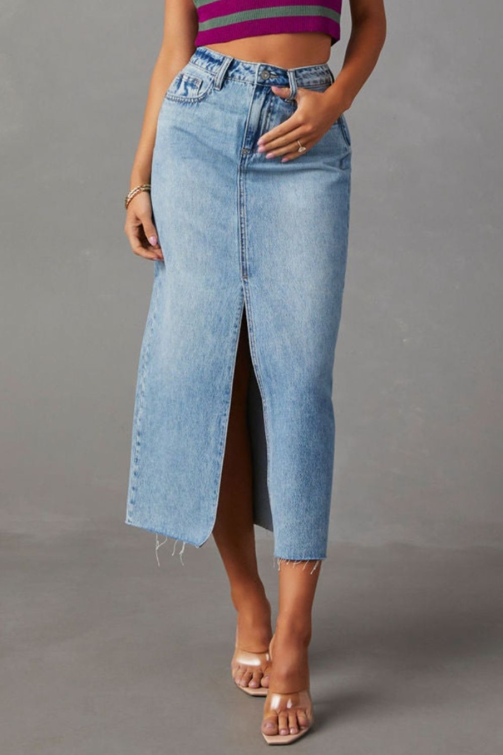 Slit Raw Hem Midi Denim Skirt