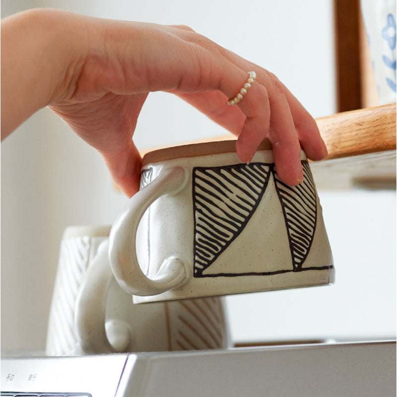 Stoneware Retro Ceramic Mug Hand-squeezed In-Style High-value Cup