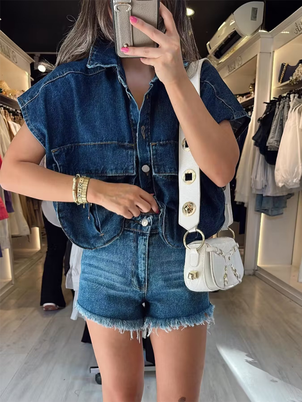 Women's Solid Color Big Pocket Sleeveless Lapel Shirt Denim Top